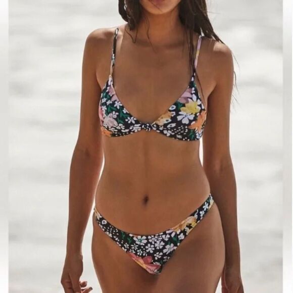 NEW Set! Rhythm x Free People Rio Fields Knot Front Bikini, size M - Picture 14 of 14